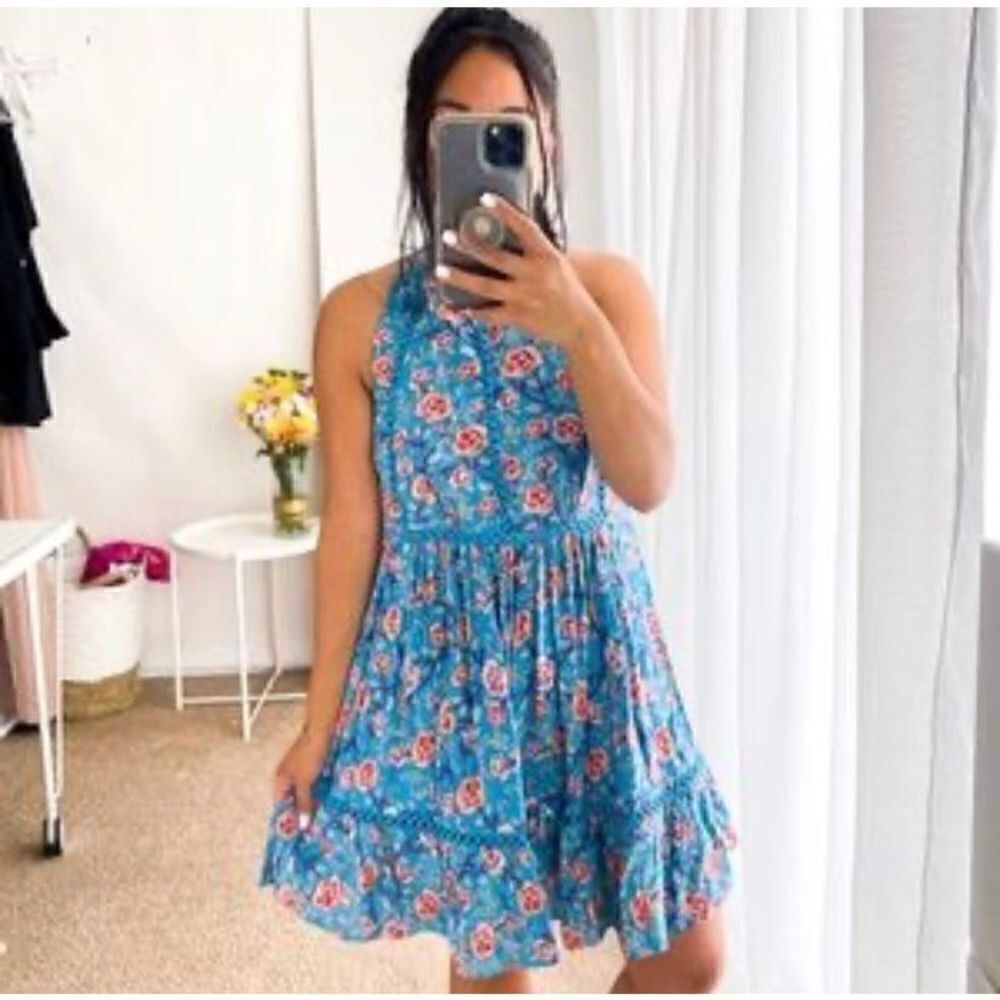 Sunday Mi Amor Blue Floral Halter Mini Dress Open Back Crochet Trim Boho Small